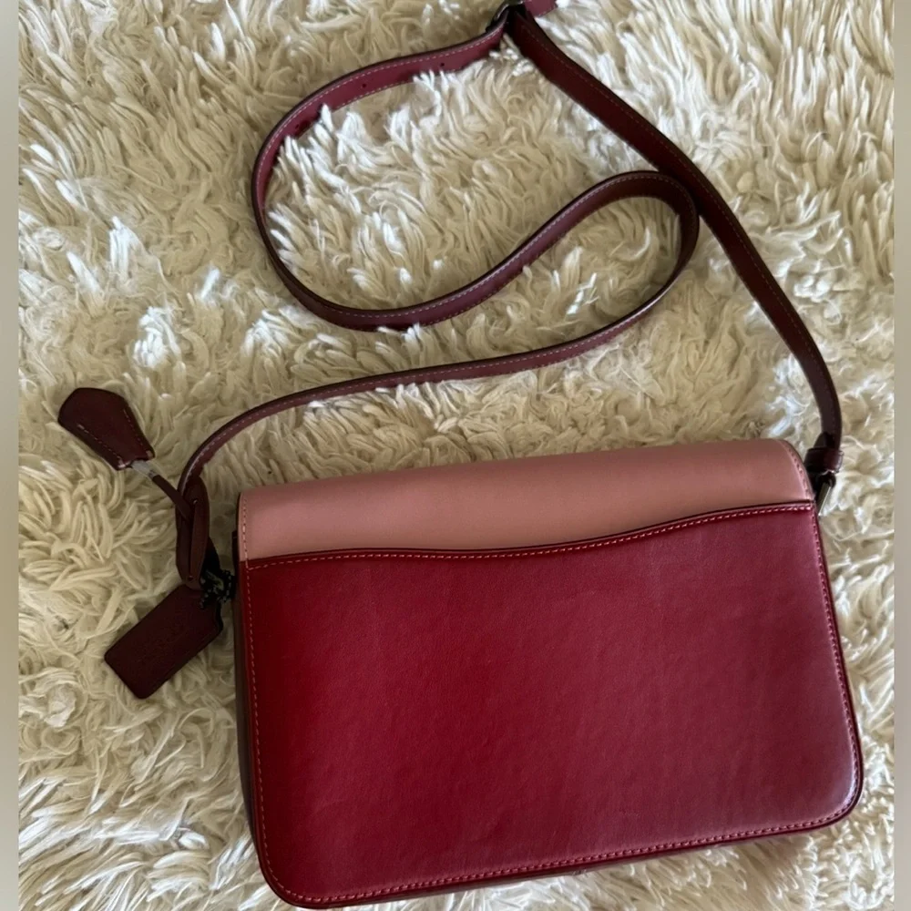 Studio Shoulder Bag In Colorblock - Picture 9 of 11